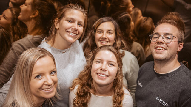 Shiny happy people