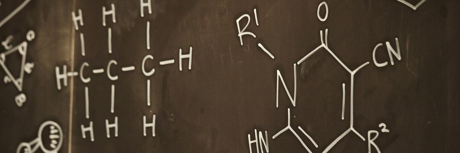 Bijles Chemie 